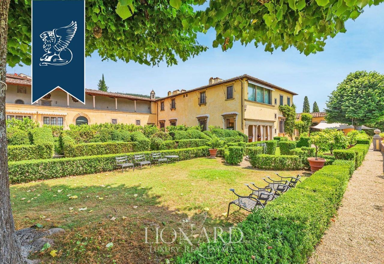 Вилла во Флоренции, Италия, 1 300 м² - фото 12