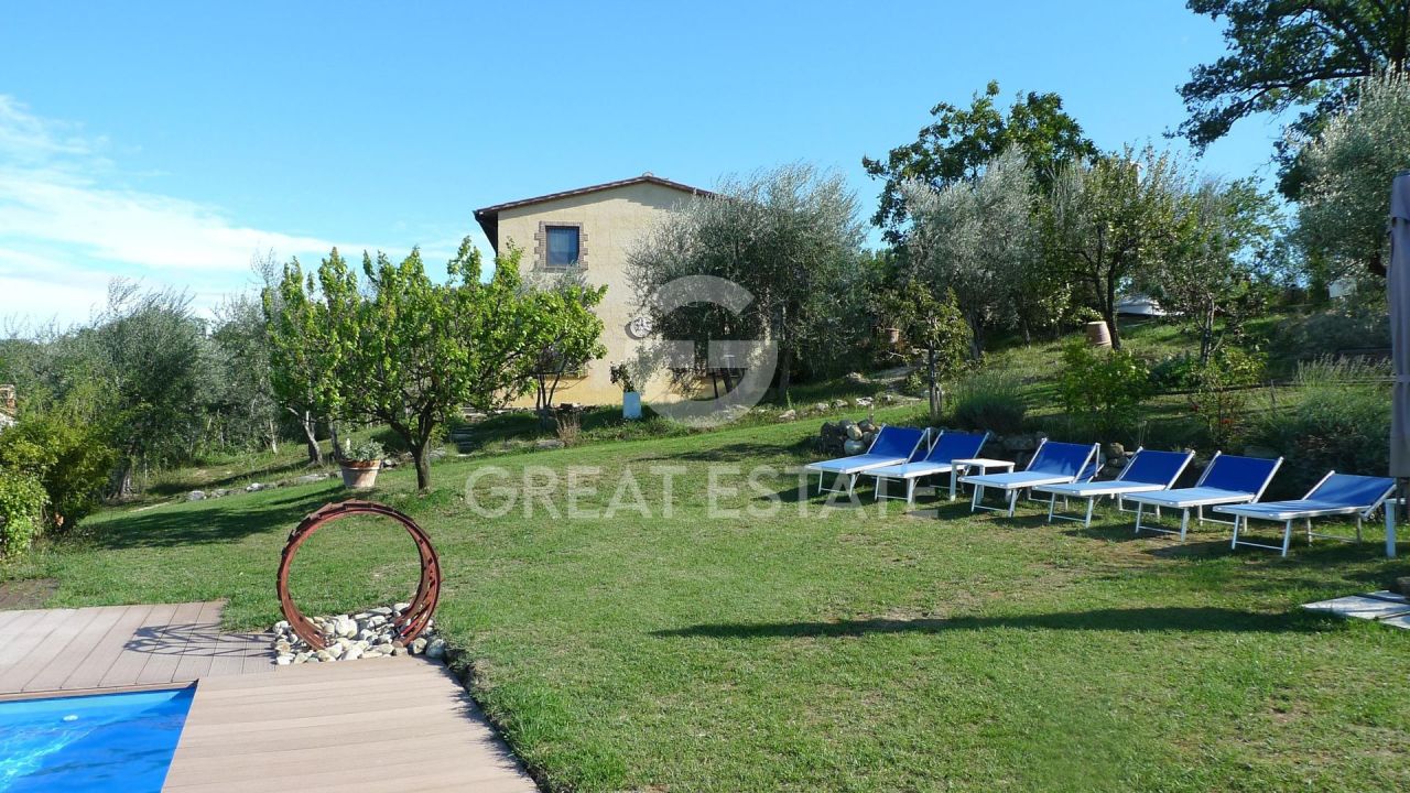 Дом Radicondoli, Италия, 318.5 м² - фото 4