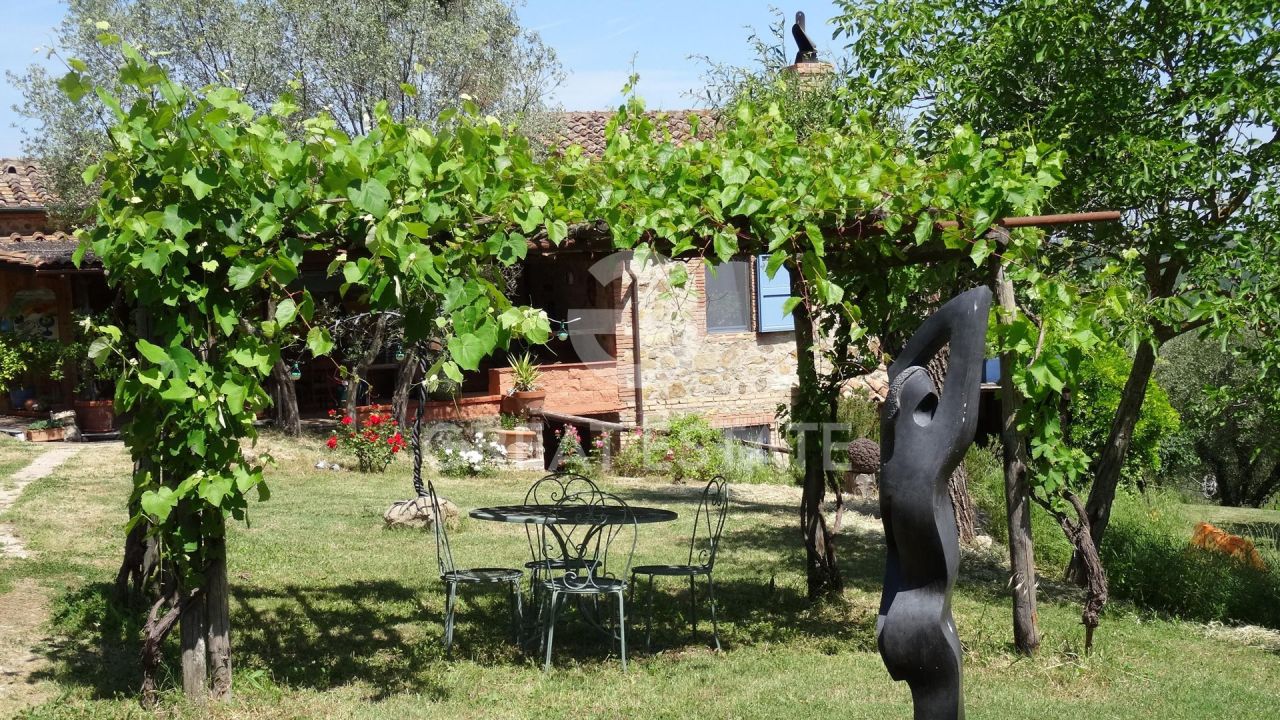 Дом Radicondoli, Италия, 318.5 м² - фото 9