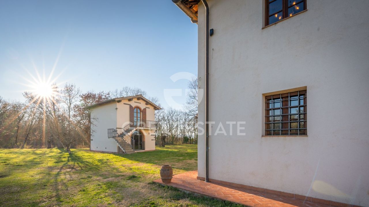 Дом в Террануова-Браччолини, Италия, 473.4 м² - фото 10