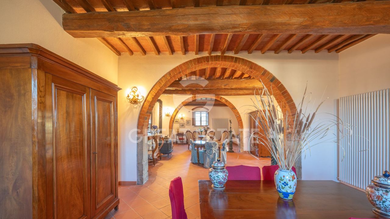 Дом в Террануова-Браччолини, Италия, 473.4 м² - фото 12