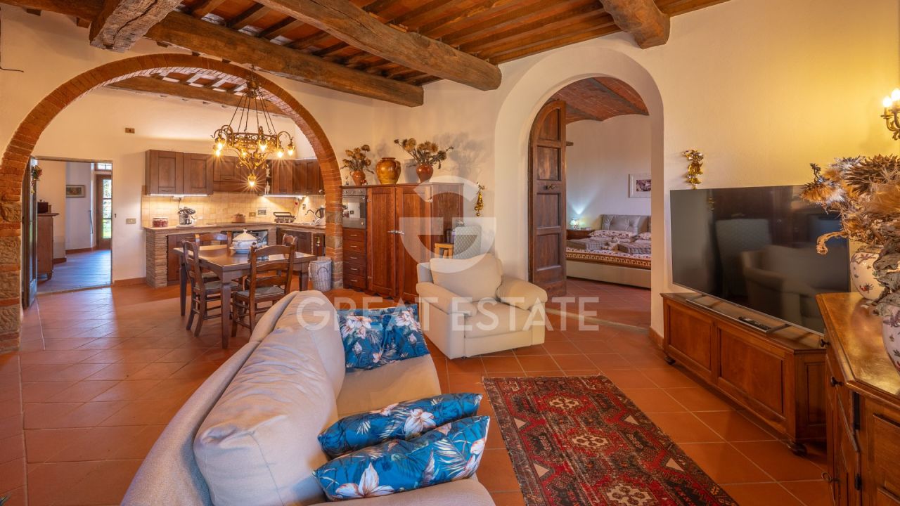 Дом в Террануова-Браччолини, Италия, 473.4 м² - фото 15