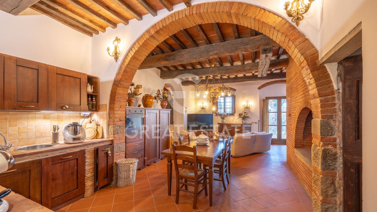 Дом в Террануова-Браччолини, Италия, 473.4 м² - фото 16