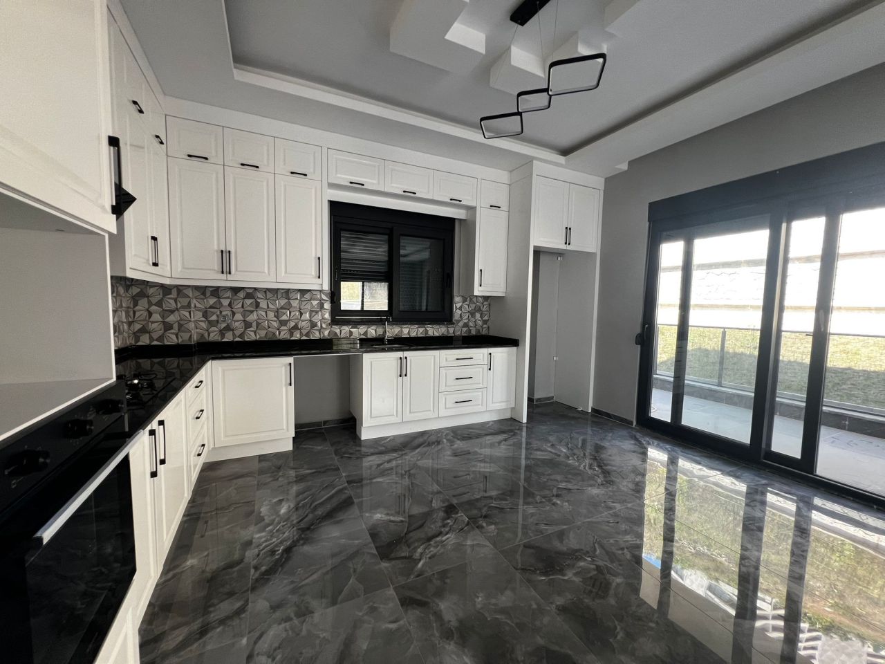 Вилла в Алании, Турция, 296 м² - фото 2