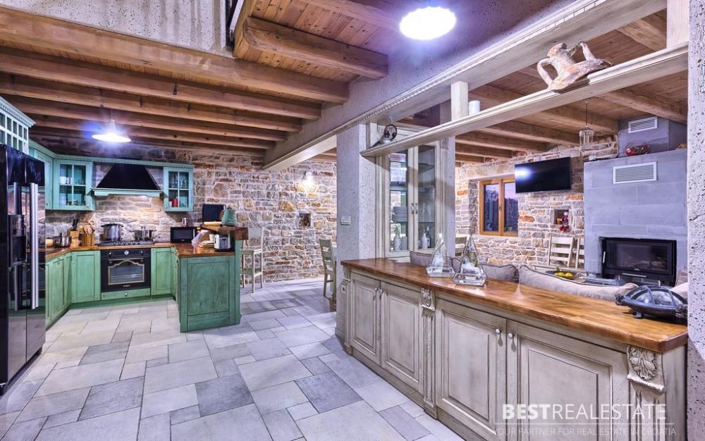 Вилла на Хваре, Хорватия, 350 м² - фото 6