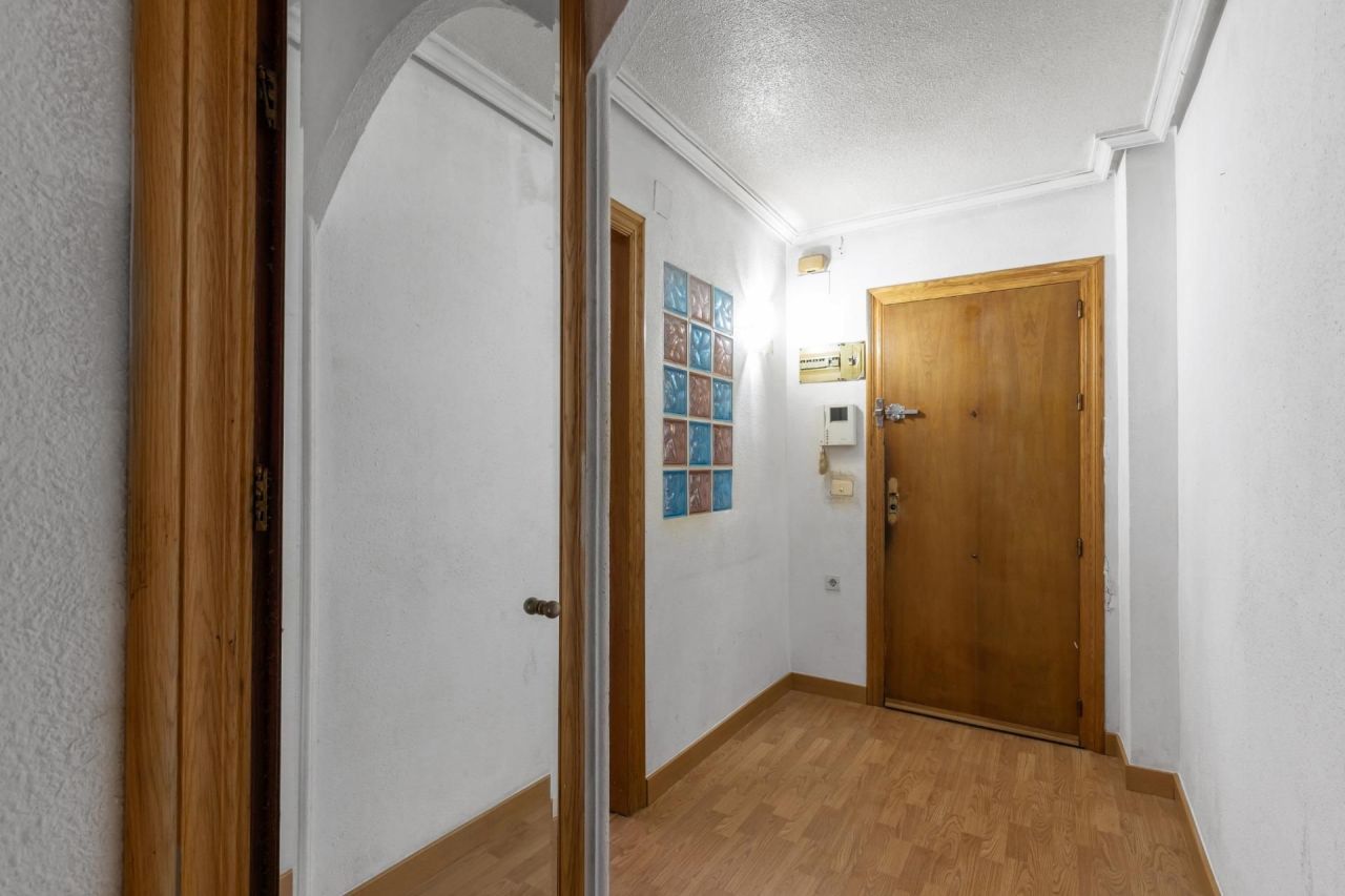 Квартира в Торревьехе, Испания, 95 м² - фото 2