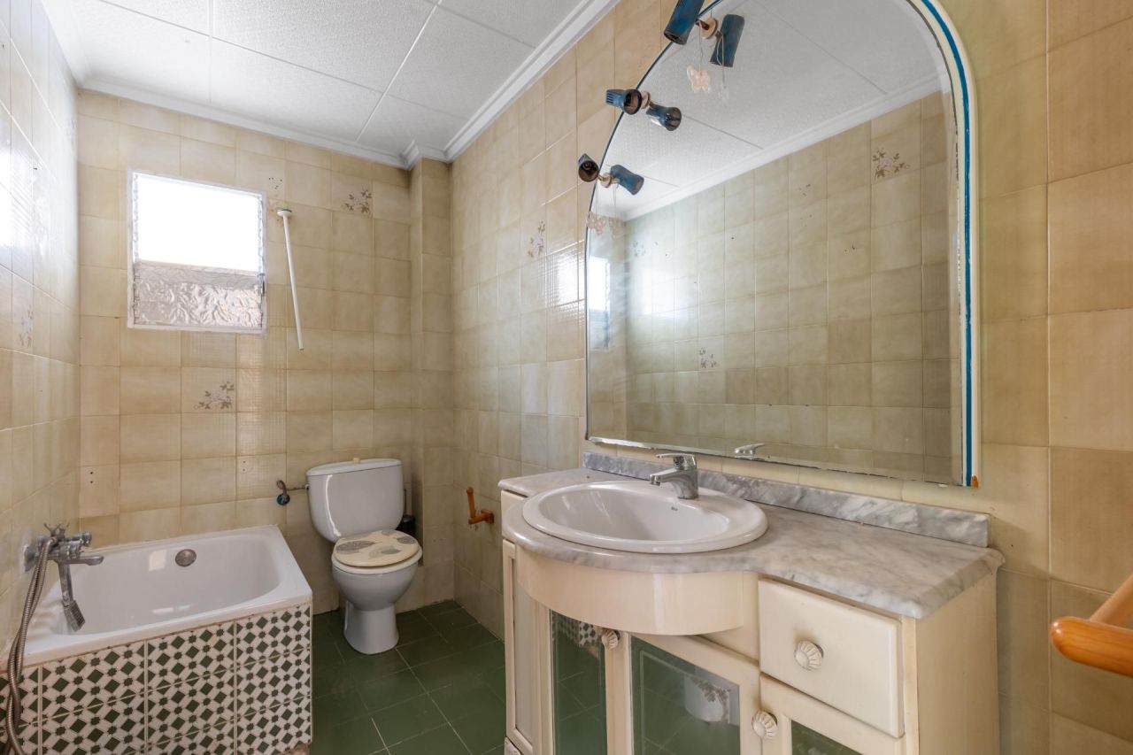 Квартира в Торревьехе, Испания, 95 м² - фото 15