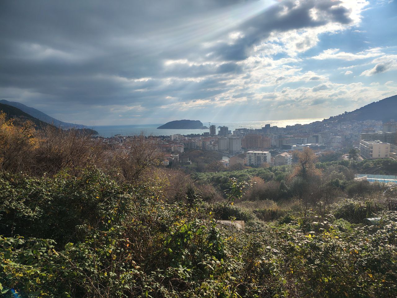 Земля в Будве, Черногория, 3 179 м² - фото 1