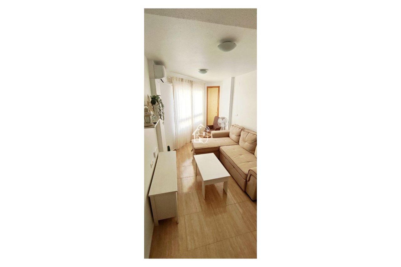 Апартаменты в Торревьехе, Испания, 40 м² - фото 1