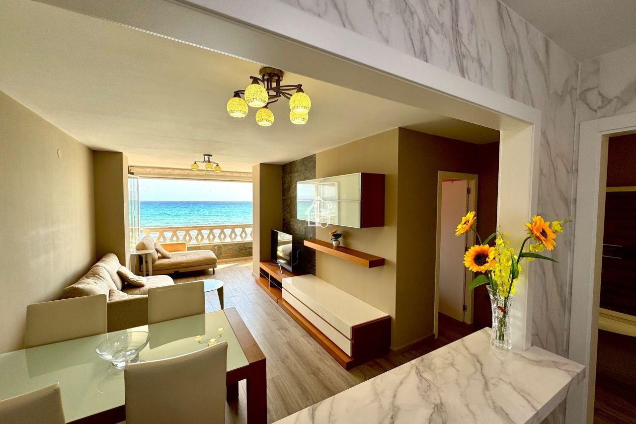 Квартира в Торревьехе, Испания, 90 м² - фото 1