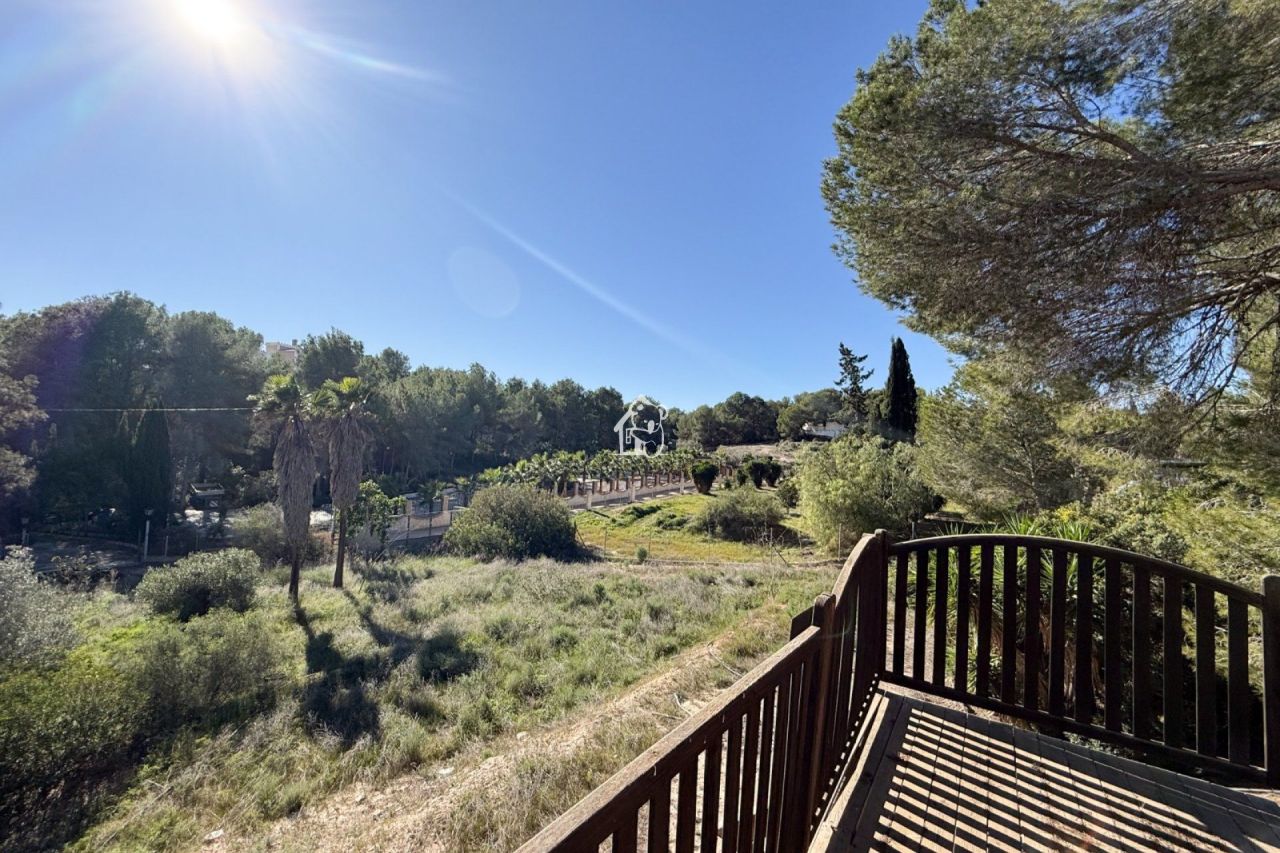 Дом в Пилар-де-ла-Орадада, Испания, 200 м² - фото 1