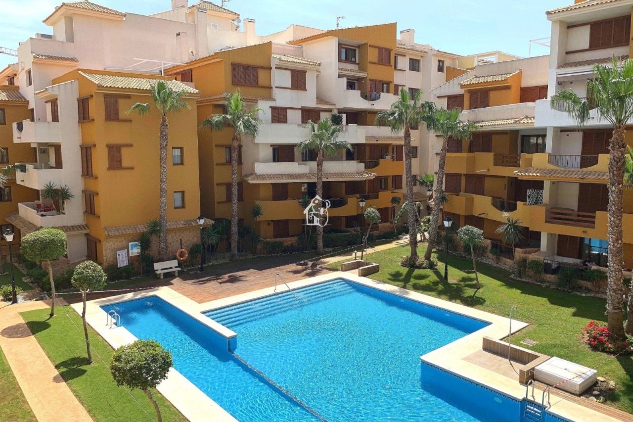 Апартаменты в Пунта Приме, Испания, 85 м² - фото 1