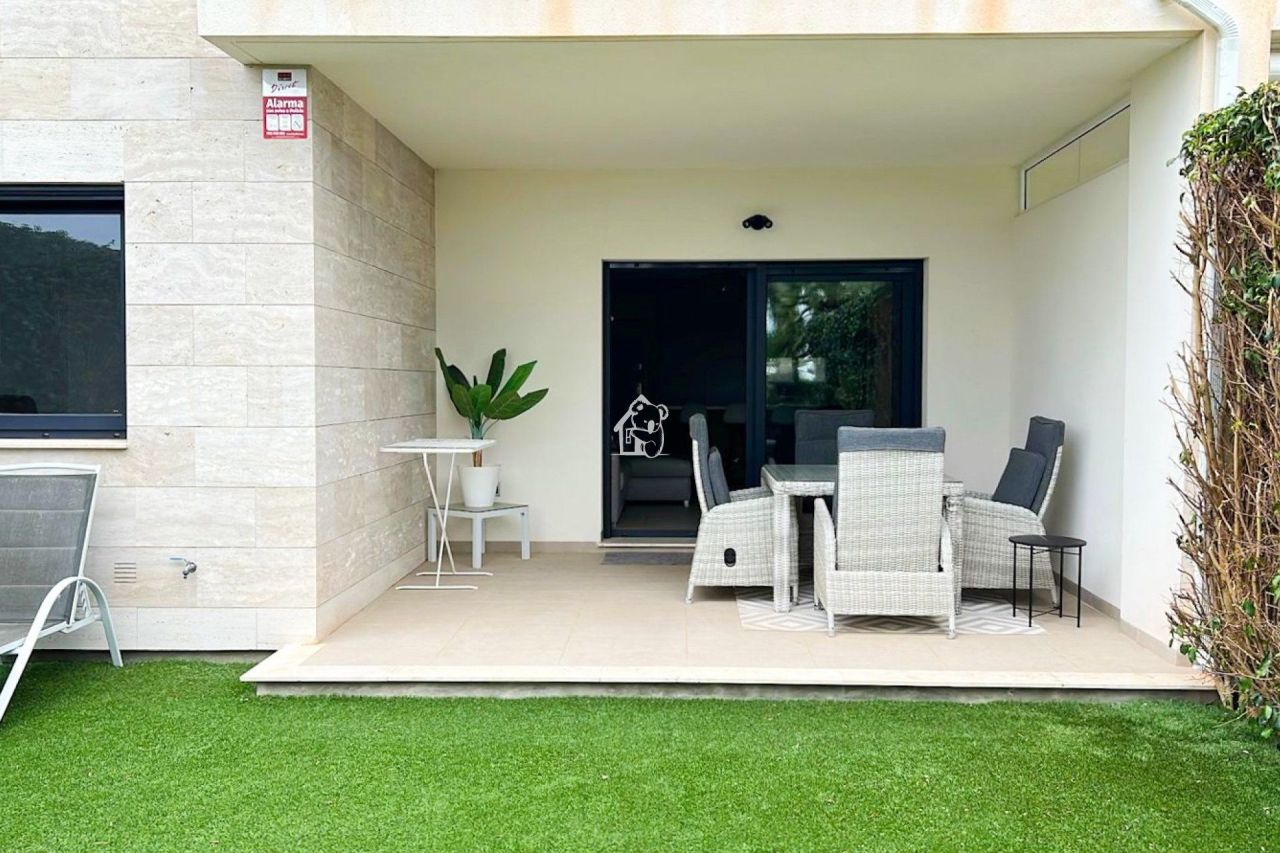 Бунгало в Пилар-де-ла-Орадада, Испания, 70 м² - фото 2