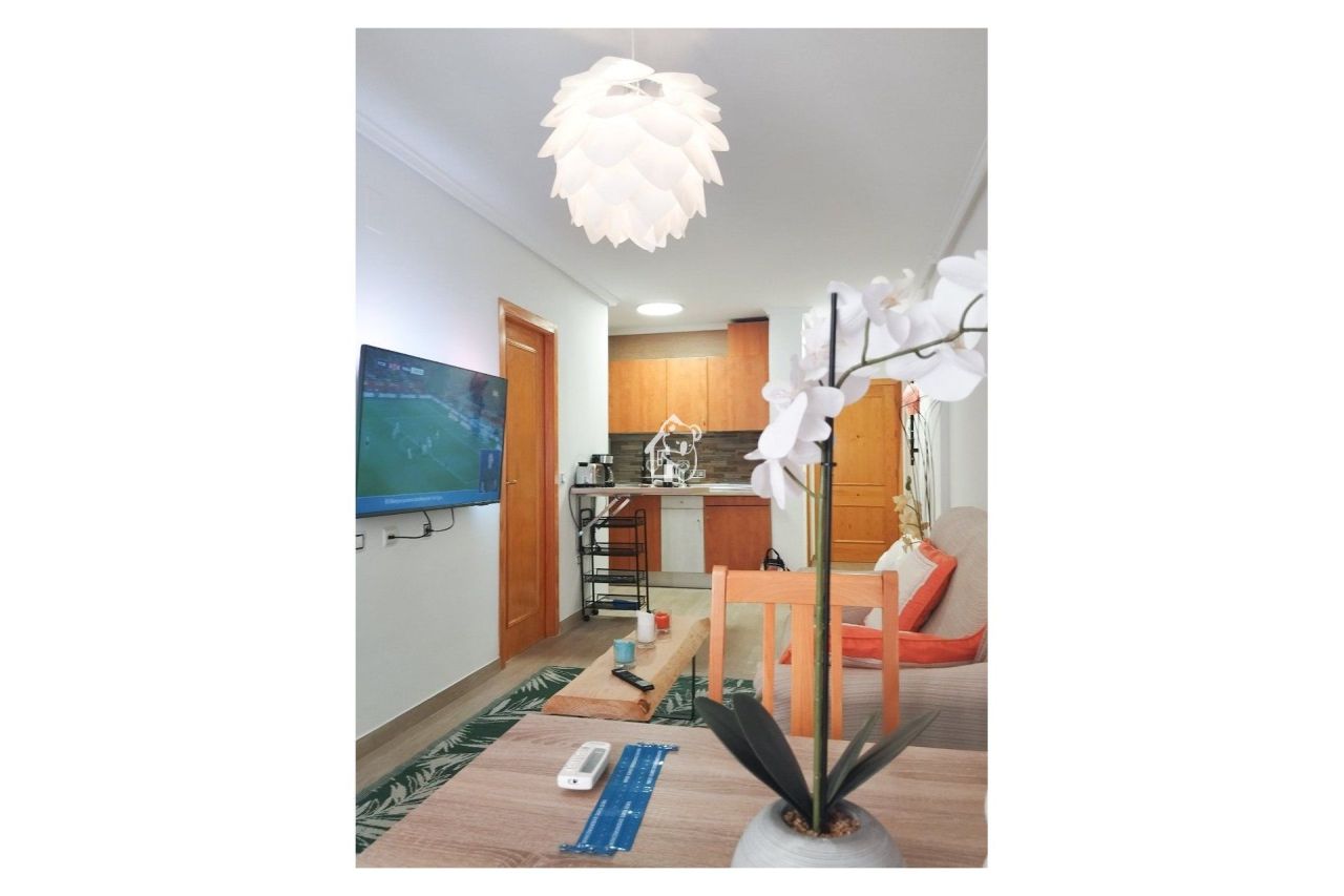 Апартаменты в Торревьехе, Испания, 69 м² - фото 2