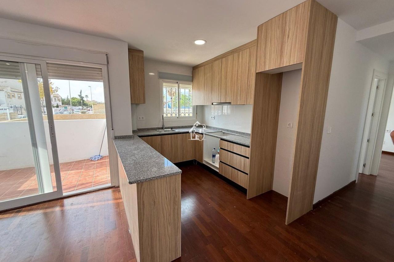 Апартаменты в Ориуэла Коста, Испания, 60 м² - фото 2