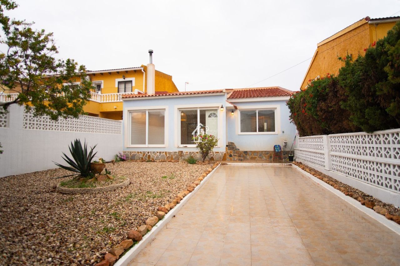 Вилла в Торревьехе, Испания, 166 м² - фото 3