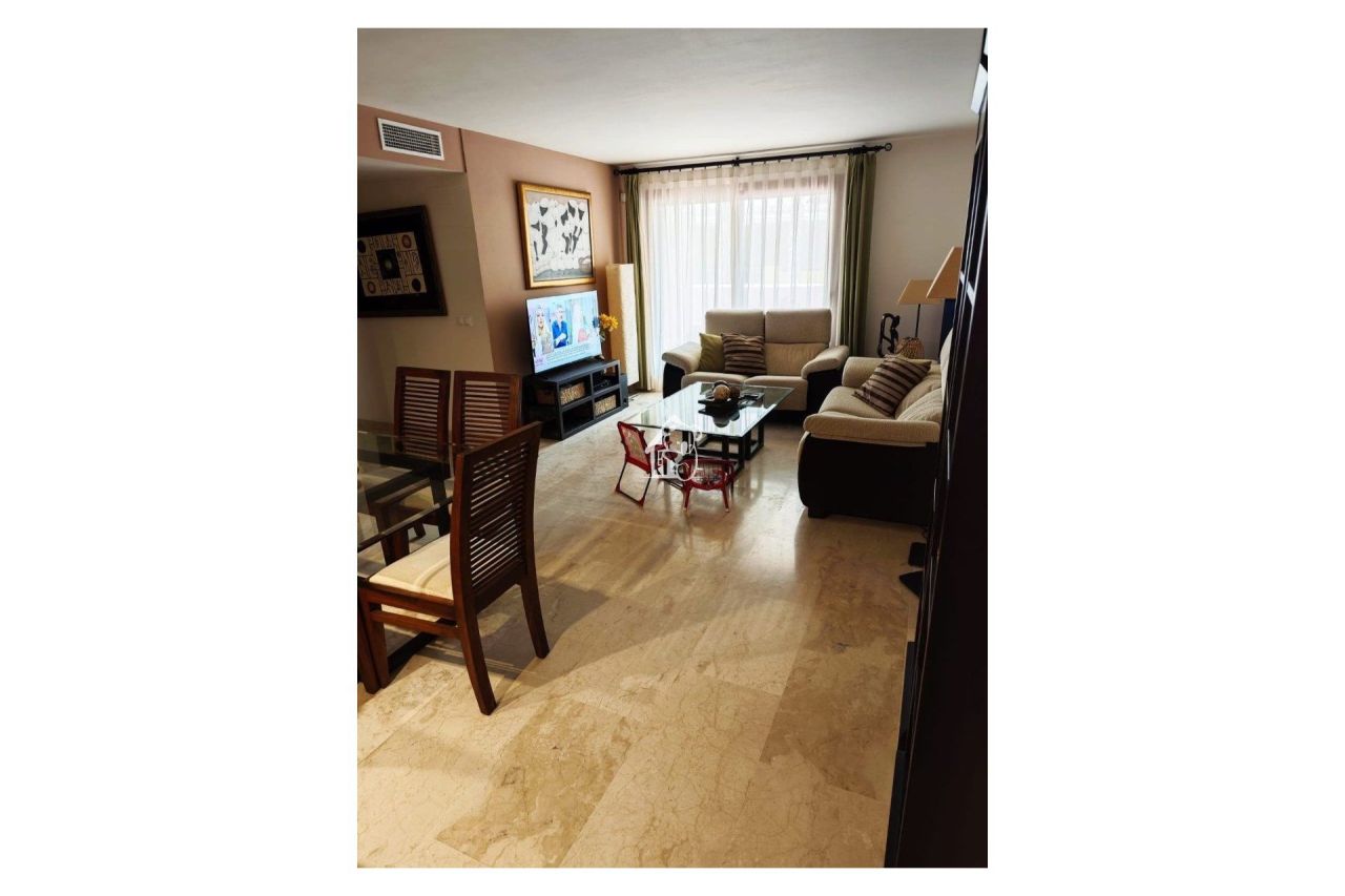 Апартаменты в Пунта Приме, Испания, 85 м² - фото 3