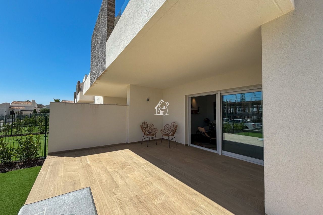 Апартаменты в Альгорфе, Испания, 75 м² - фото 3