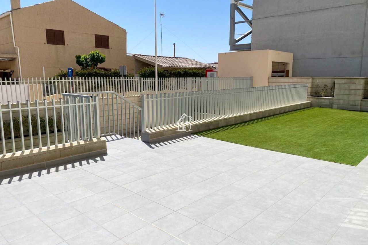 Доходный дом в Ла Мата, Испания, 140 м² - фото 4