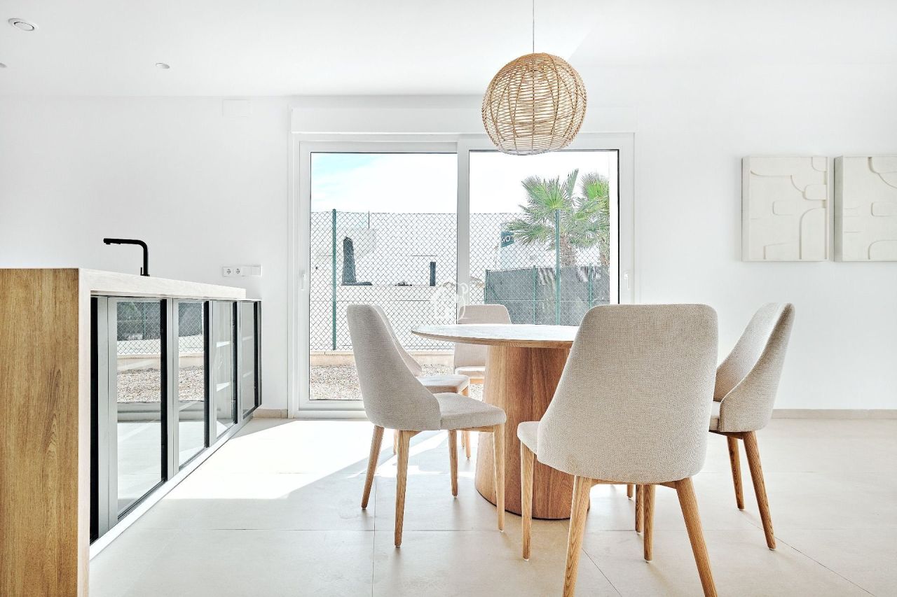 Вилла в Лас-Монтезиносе, Испания, 301 м² - фото 5