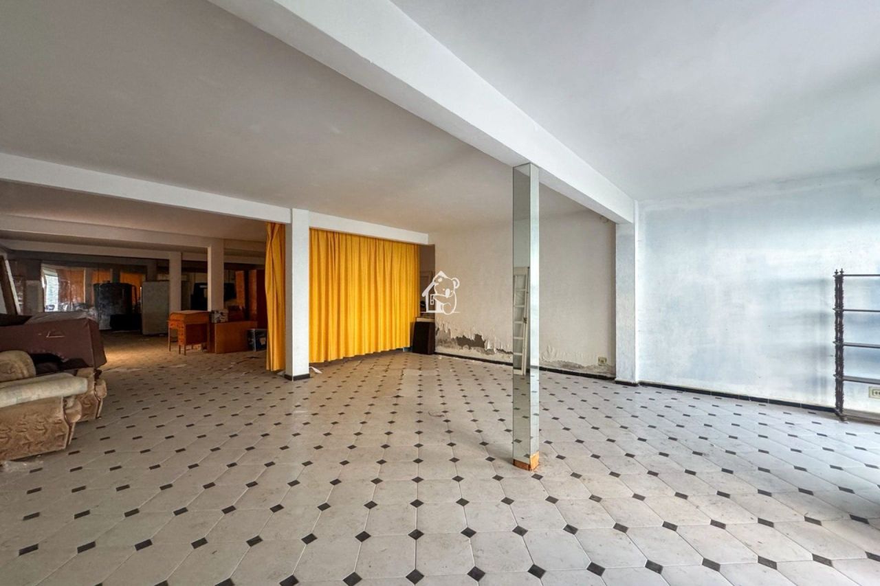 Магазин в Сан-Мигель де Салинас, Испания, 362 м² - фото 6