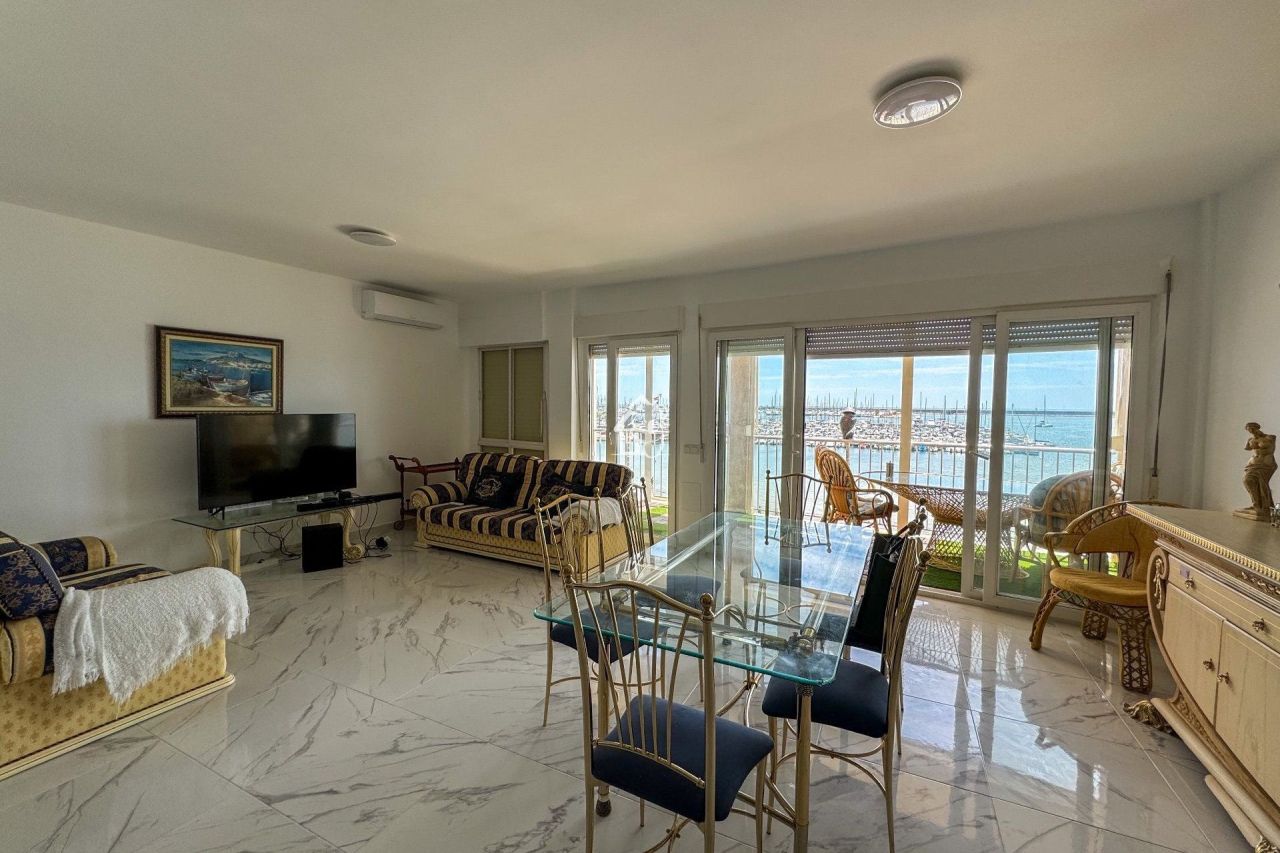 Апартаменты в Торревьехе, Испания, 125 м² - фото 6