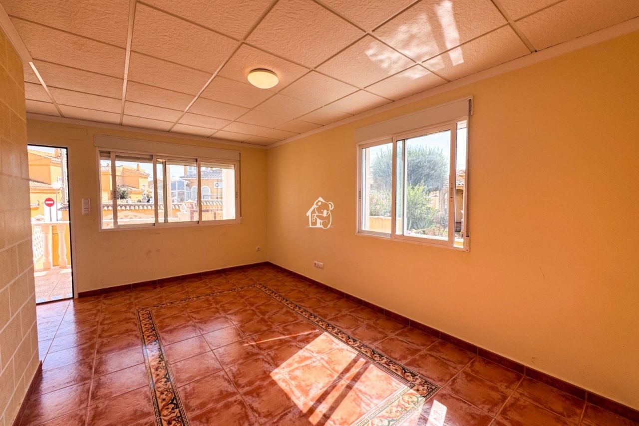 Шале в Сан-Мигель де Салинас, Испания, 169 м² - фото 6