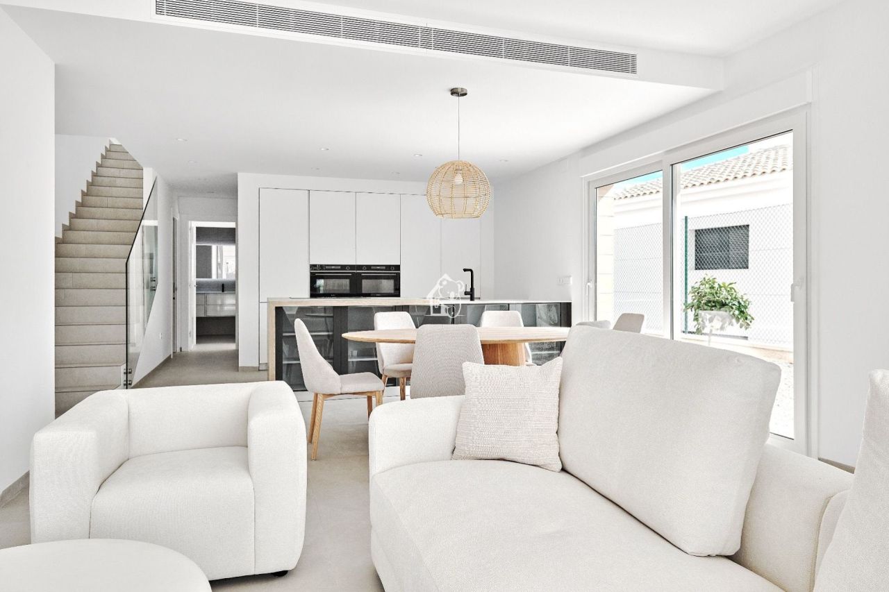 Вилла в Лас-Монтезиносе, Испания, 301 м² - фото 7