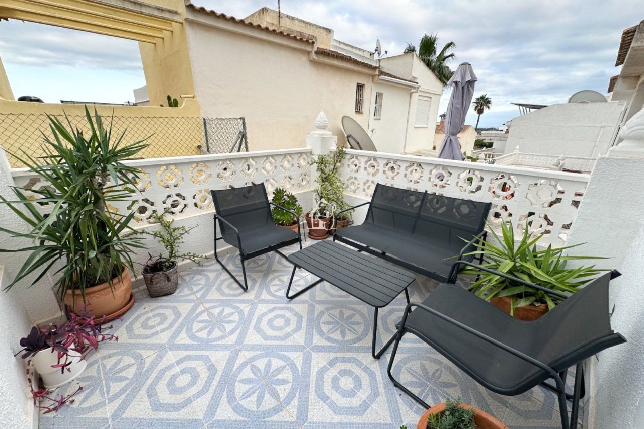 Шале в Сан-Мигель де Салинас, Испания, 110 м² - фото 8