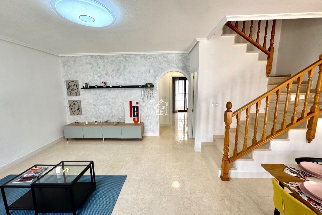 Шале в Сан-Мигель де Салинас, Испания, 106 м² - фото 8