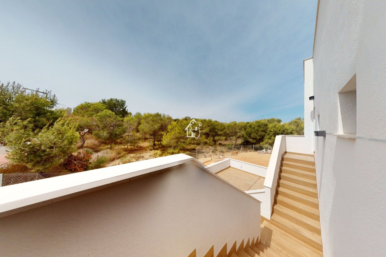 Апартаменты в Торревьехе, Испания, 131 м² - фото 8