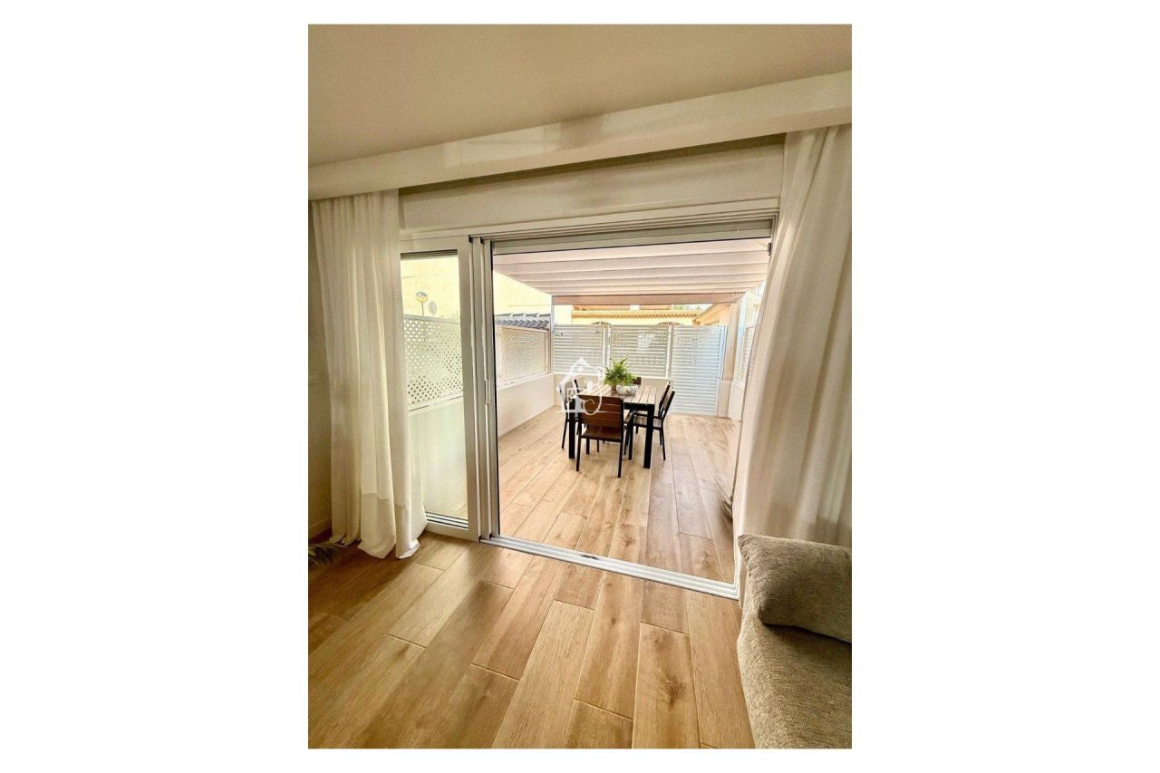 Бунгало в Деэса-де-Кампоаморе, Испания, 80 м² - фото 8