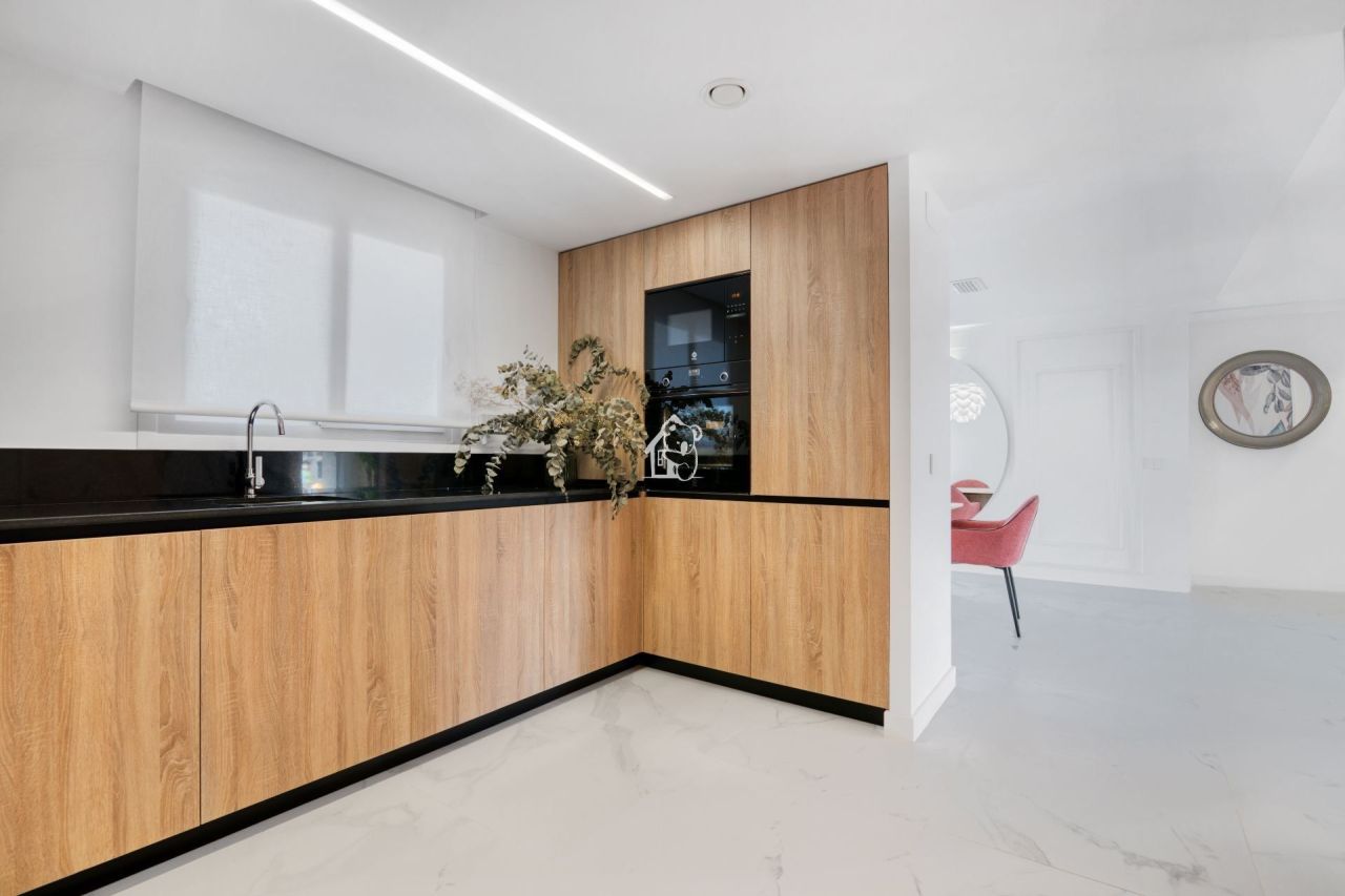 Квартира в Торревьехе, Испания, 89 м² - фото 9