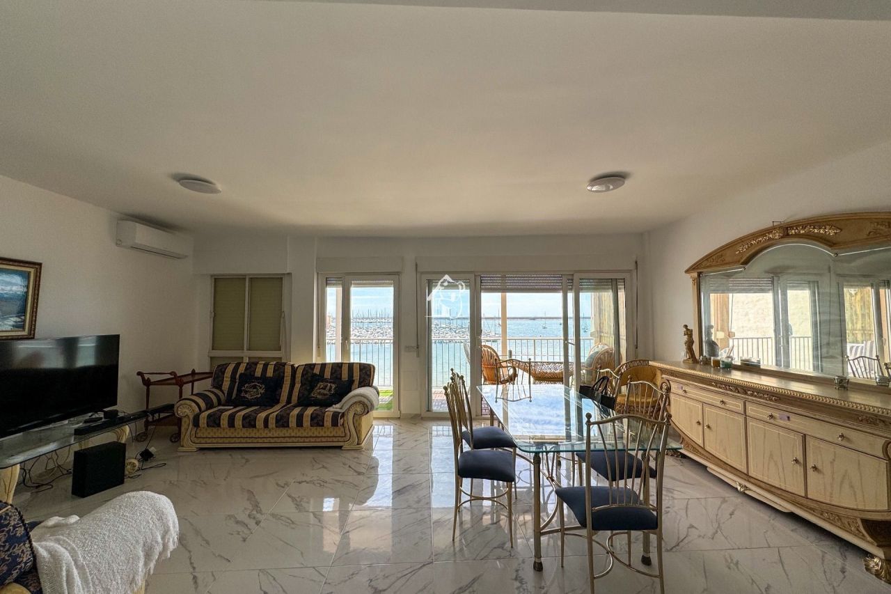 Апартаменты в Торревьехе, Испания, 125 м² - фото 9