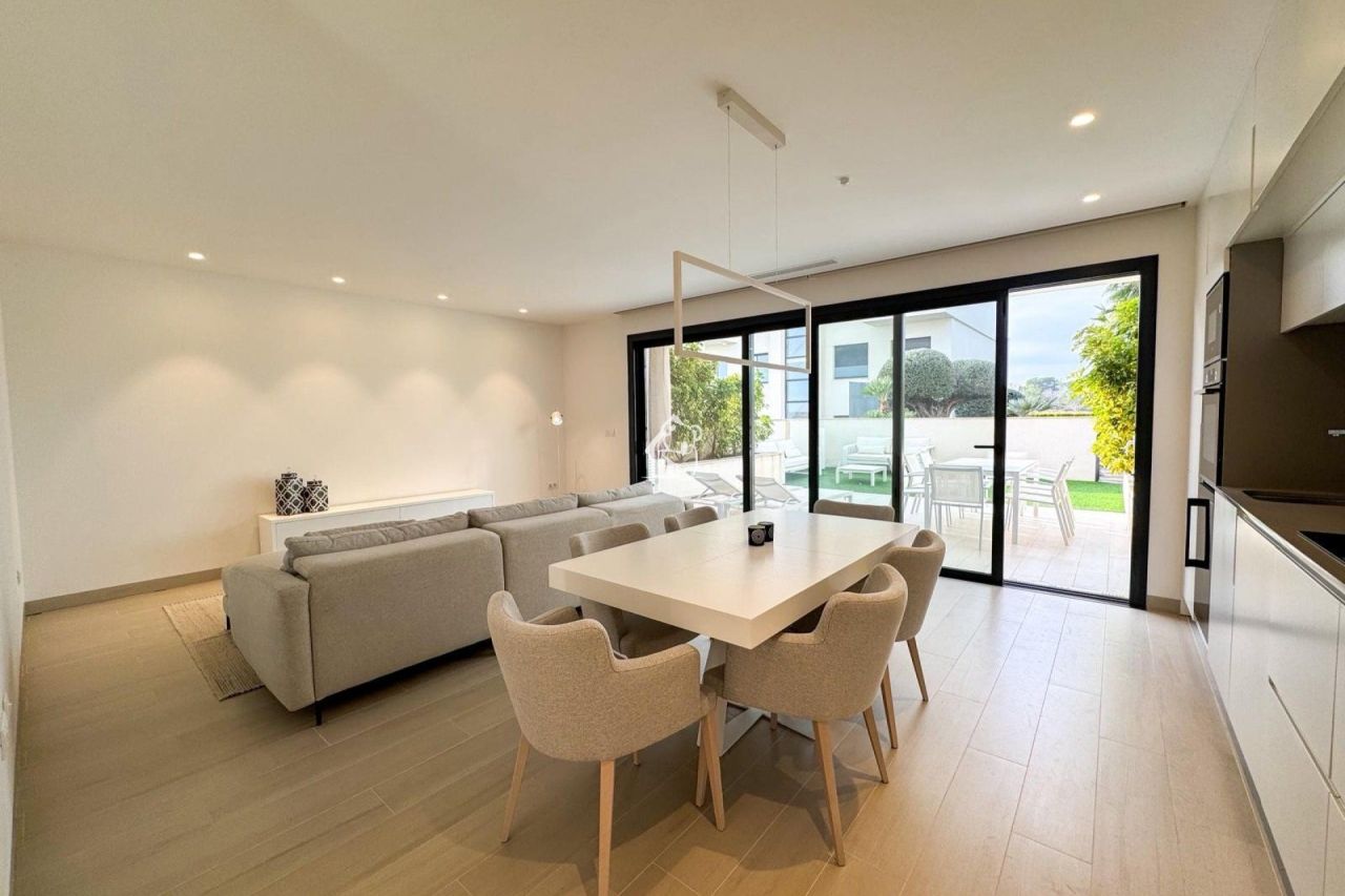 Апартаменты в Лас Колинас, Испания, 105 м² - фото 9