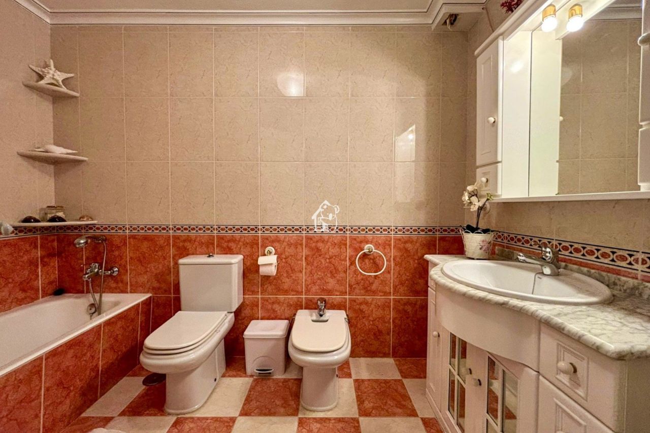 Апартаменты в Торревьехе, Испания, 120 м² - фото 10