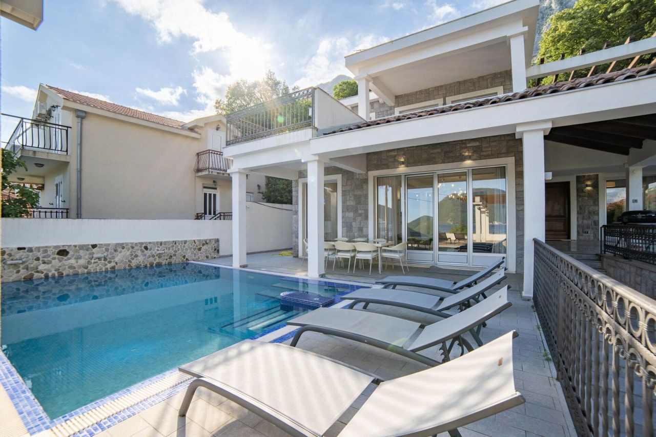 Вилла в Которе, Черногория, 405 м² - фото 6