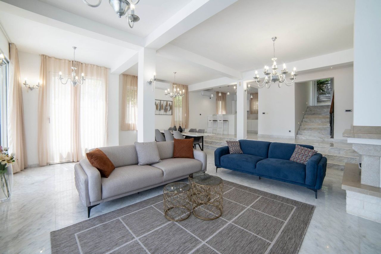 Вилла в Которе, Черногория, 405 м² - фото 11