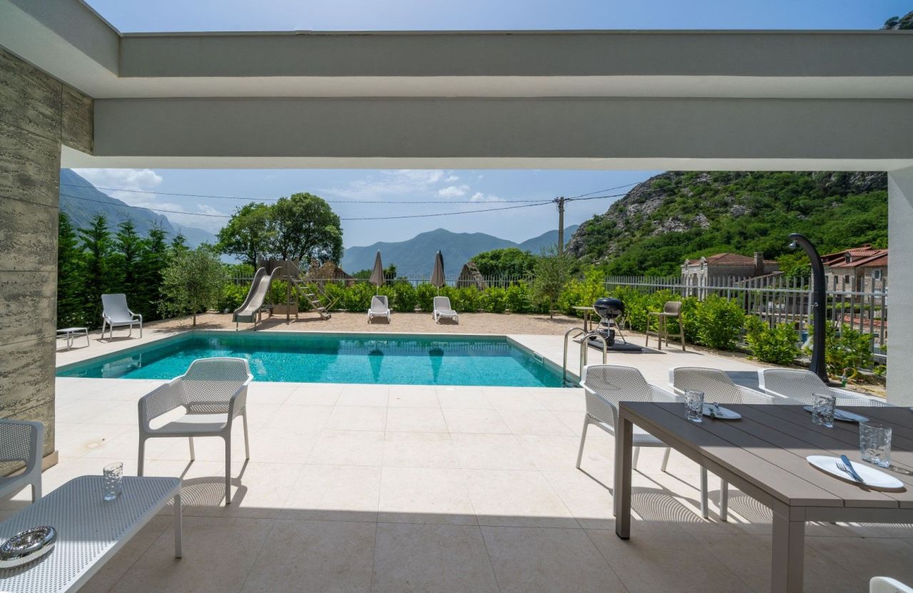 Дом в Ораховаце, Черногория, 250 м² - фото 12