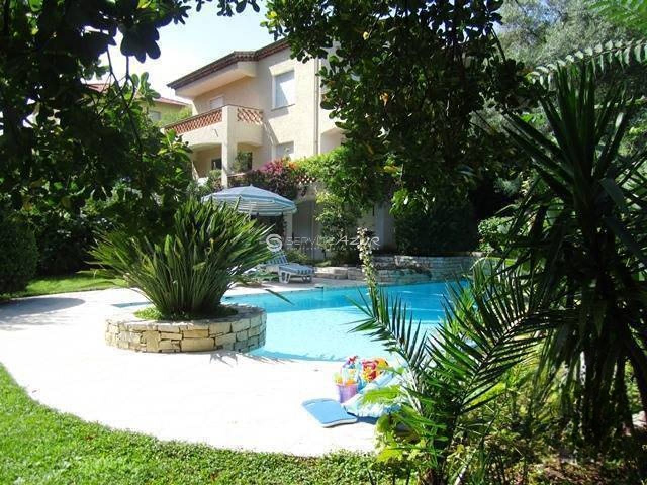 Вилла в Антибе, Франция, 220 м² - фото 2