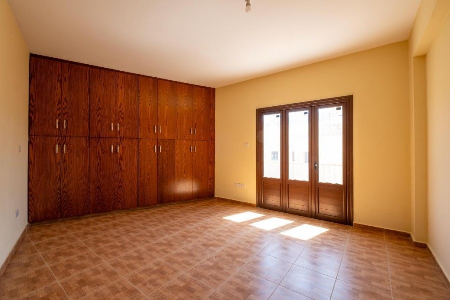 Коммерческая недвижимость в Ларнаке, Кипр - фото 14