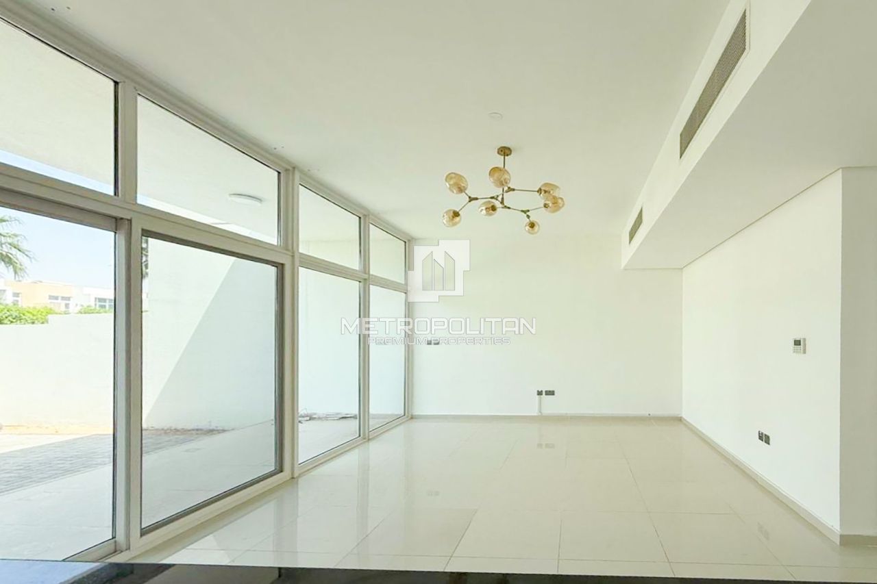 Вилла в Дубае, ОАЭ, 175 м² - фото 2