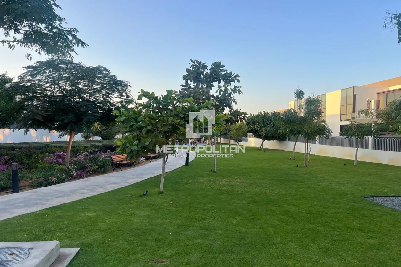 Таунхаус в Дубае, ОАЭ, 187 м² - фото 10