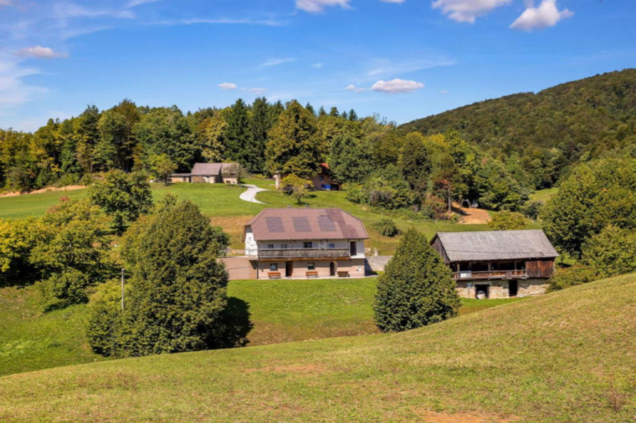 Ферма в Кршко, Словения, 123 м² - фото 1