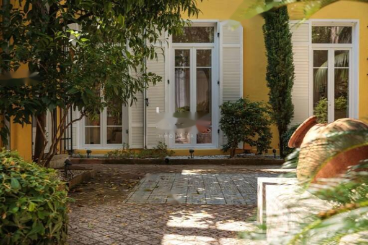 Квартира в Каннах, Франция, 130 м² - фото 1