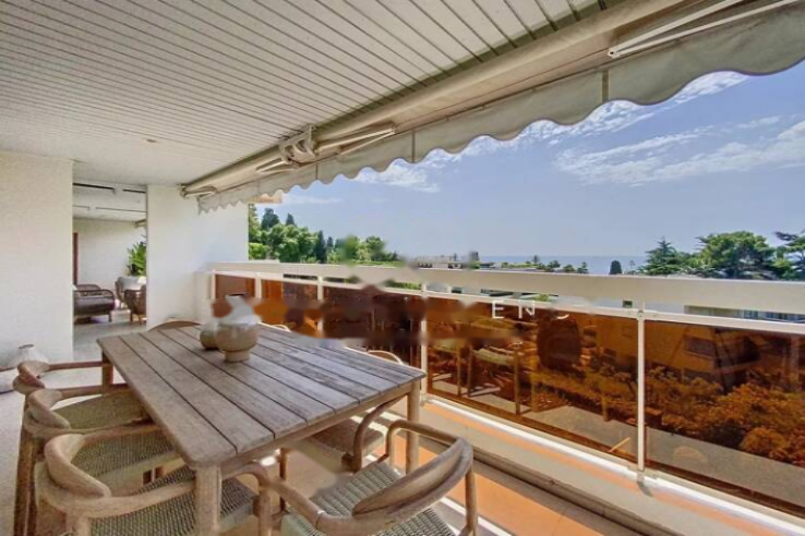 Квартира в Каннах, Франция, 136 м² - фото 1