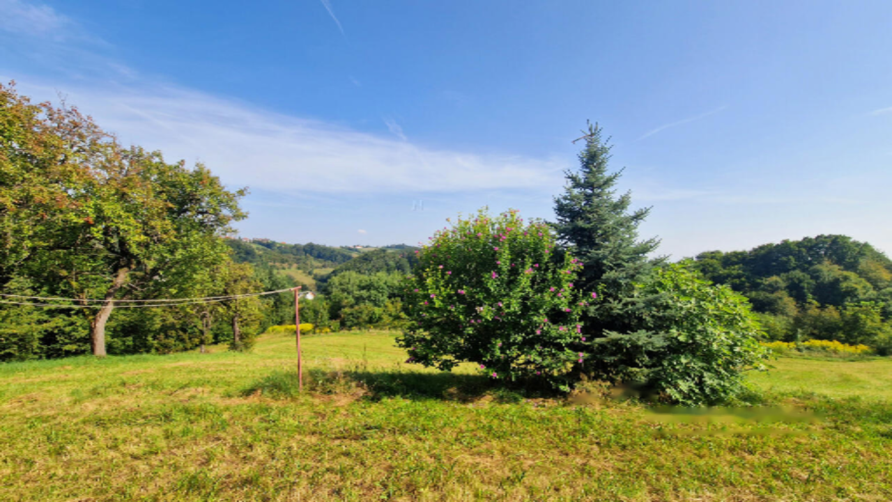 Ферма в Сподня Кунготе, Словения, 37 880 м² - фото 1