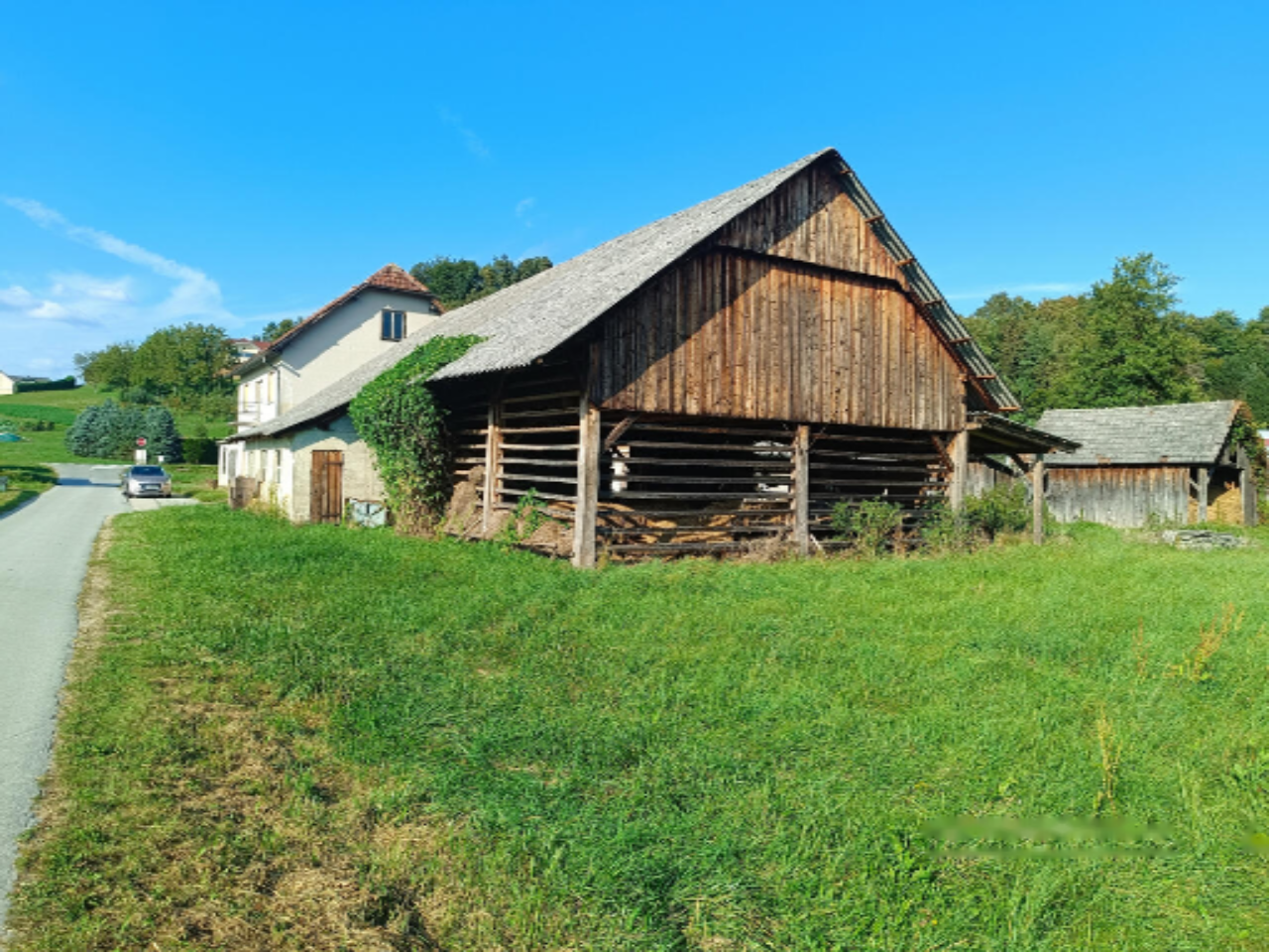 Ферма в Шентюре, Словения, 4 786 м² - фото 2