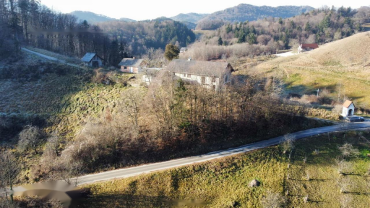 Ферма в Целе, Словения, 210 м² - фото 2