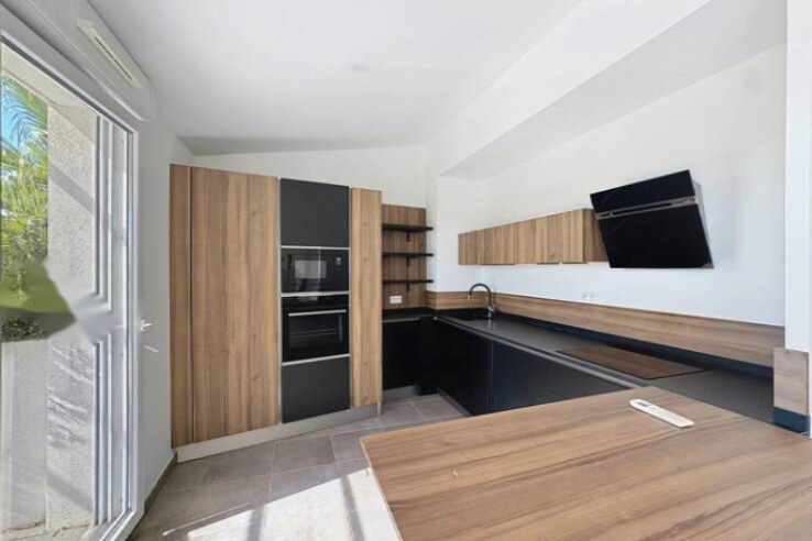 Квартира в Каннах, Франция, 77 м² - фото 2